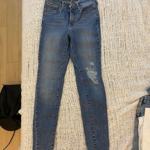 Levi’s 720 high rise super skinny jeans size 24, worn once, stretchy